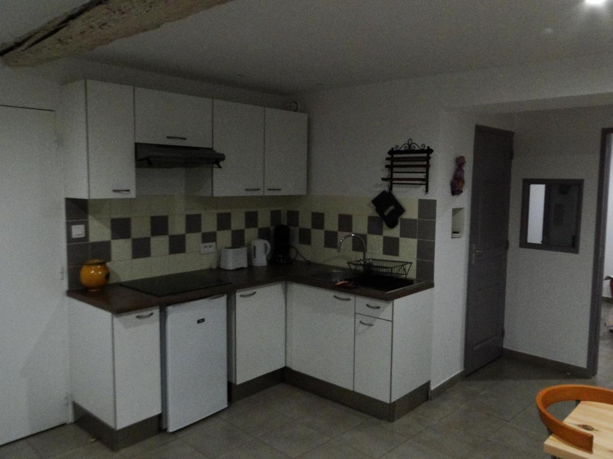 איל-סור-לה-סורג Sympathique Appartement מראה חיצוני תמונה